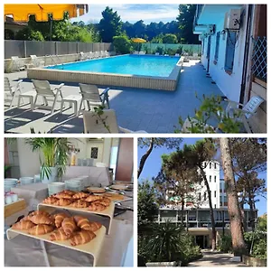 Hotel Promenade Simple Con Piscina